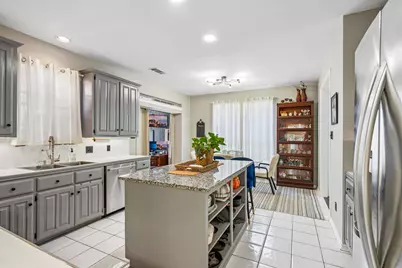 8722 Bayshore Lane, Rowlett, TX 75088 - Photo 11
