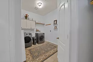 1611 Mustang Ct, Cedar Hill, TX 75104 - Photo 33
