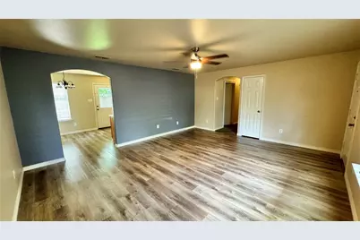 1715 Hemphill Street, Greenville, TX 75401 - Photo 3