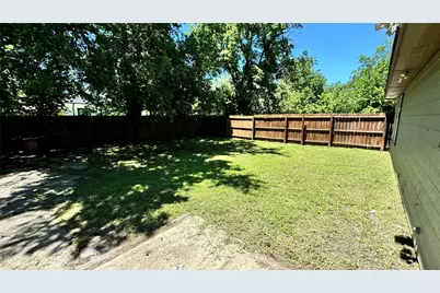 1715 Hemphill Street, Greenville, TX 75401 - Photo 11