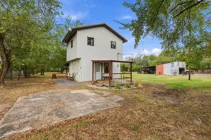 351 County Rd 2274, Telephone, TX 75488 - Photo 31