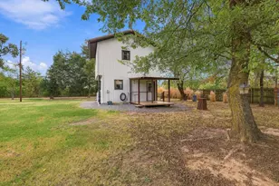 351 County Rd 2274, Telephone, TX 75488 - Photo 3