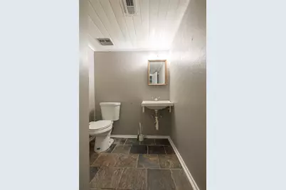 1717 N Locust Street #2, Denton, TX 76201 - Photo 7