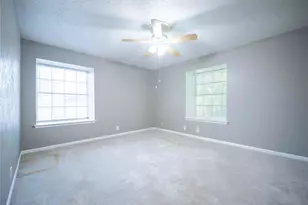 1717 N Locust St, Denton, TX 76201 - Photo 9