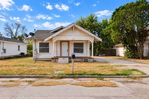 412 Dalton St, Hillsboro, TX 76645 - Photo 1
