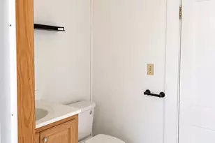 412 Dalton St, Hillsboro, TX 76645 - Photo 5