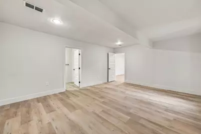 13706 Janwood Lane, Farmers Branch, TX 75234 - Photo 15