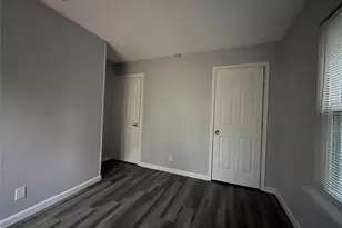2020 Nomas St, Dallas, TX 75212 - Photo 17