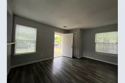 2020 Nomas Street, Dallas, TX 75212 - Photo 23