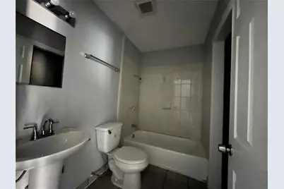 2020 Nomas Street, Dallas, TX 75212 - Photo 15