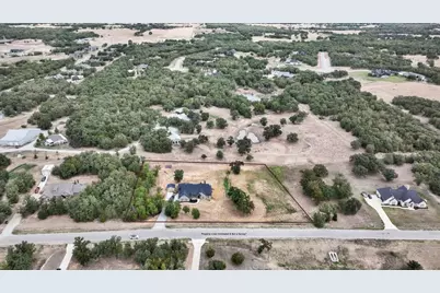 127 Paradise Oaks Court, Paradise, TX 76073 - Photo 37