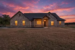 127 Paradise Oaks Ct, Paradise, TX 76073 - Photo 5