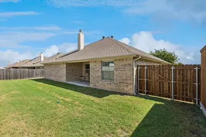 101 Loving Trail, Justin, TX 76247 - Photo 27