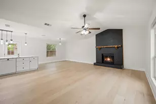 4541 Hartford Dr, Plano, TX 75093 - Photo 5