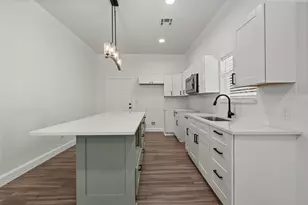 2415 S 9th St, Waco, TX 76706 - Photo 5