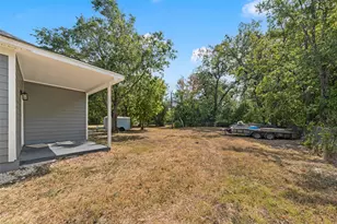 2415 S 9th St, Waco, TX 76706 - Photo 15