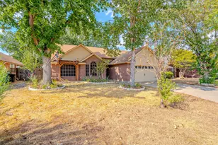 1522 Hayloft Ln, Granbury, TX 76048 - Photo 1