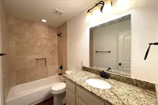 508 W Hull St, Denison, TX 75020 - Photo 11