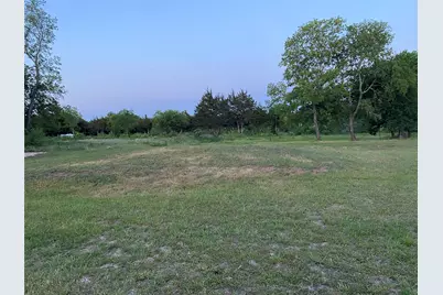 400 E Oakdale Street, Keene, TX 76059 - Photo 5