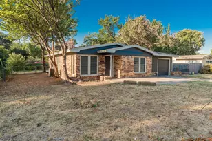 6216 Windermere Pl, Fort Worth, TX 76112 - Photo 5