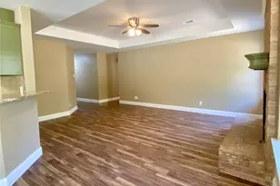 805 Lynn St, Bonham, TX 75418 - Photo 5