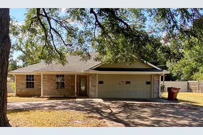 805 Lynn Street, Bonham, TX 75418 - Photo 1