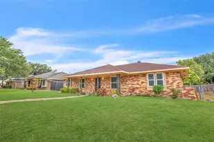7117 Rolling Fork Dr, Dallas, TX 75227 - Photo 33