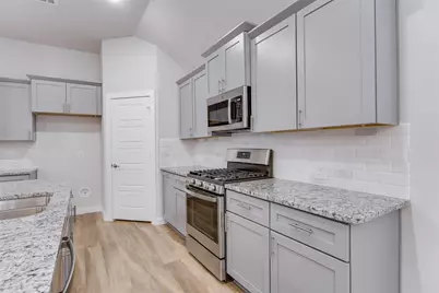 1716 Everitt Trail, Fort Worth, TX 76052 - Photo 3