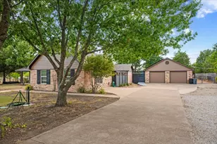 101 Randy Rd, Pecan Hill, TX 75165 - Photo 35