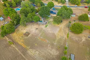 101 Randy Rd, Pecan Hill, TX 75165 - Photo 39