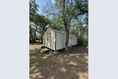 145 Greenbriar Court, Runaway Bay, TX 76426 - Photo 29