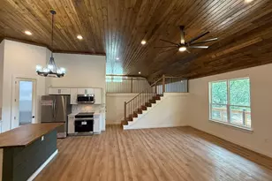 145 Greenbriar Ct, Bridgeport, TX 76426 - Photo 7