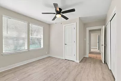 2842 Harlandale Avenue, Dallas, TX 75216 - Photo 9