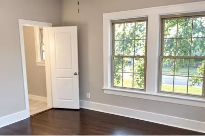 956 E Ramsey Avenue, Fort Worth, TX 76104 - Photo 7