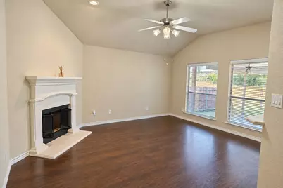 9304 Marilyn Court, White Settlement, TX 76108 - Photo 7