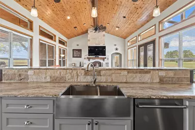 4830 Bridle View Court, Athens, TX 75752 - Photo 9