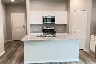 16625 Laguna Vis St, Fort Worth, TX 76247 - Photo 11