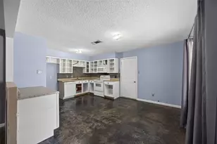 5211 Hideaway Ct, Arlington, TX 76017 - Photo 7