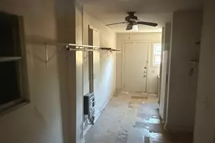 701 N Newark St, Decatur, TX 76234 - Photo 13