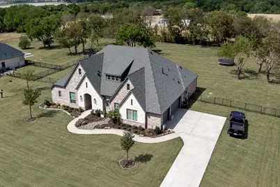 2728 Kessler Drive, Celina, TX 75009 - Photo 3