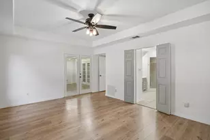 10123 Candlebrook Dr, Dallas, TX 75243 - Photo 17