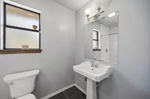 10123 Candlebrook Dr, Dallas, TX 75243 - Photo 25