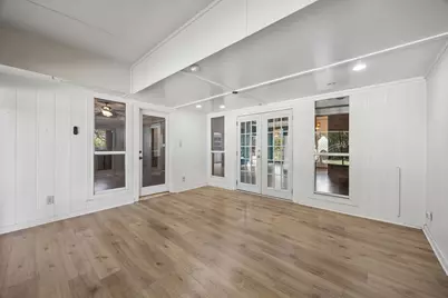 10123 Candlebrook Drive, Dallas, TX 75243 - Photo 23