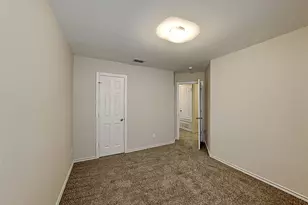 10129 Blue Bell Dr, Fort Worth, TX 76108 - Photo 7