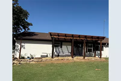 313 Navajo Trail, Gainesville, TX 76240 - Photo 27