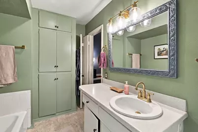 9307 Crestedge Drive, Dallas, TX 75238 - Photo 27