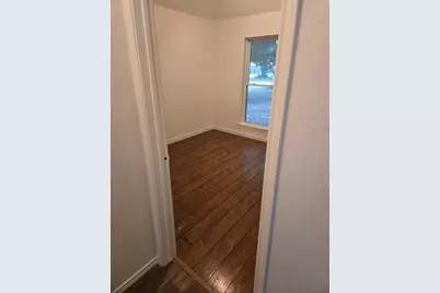 850 Valley View Court, Burleson, TX 76028 - Photo 33