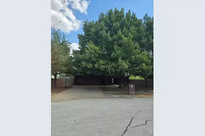 850 Valley View Court, Burleson, TX 76028 - Photo 1