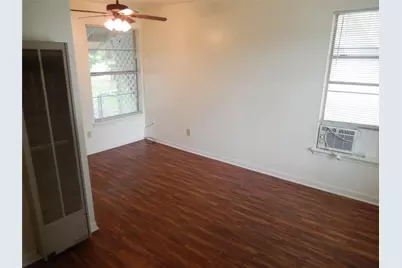 508 W 5th Street, Lancaster, TX 75146 - Photo 7