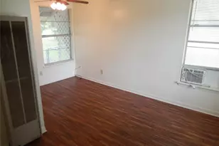 508 W 5th St, Lancaster, TX 75146 - Photo 7